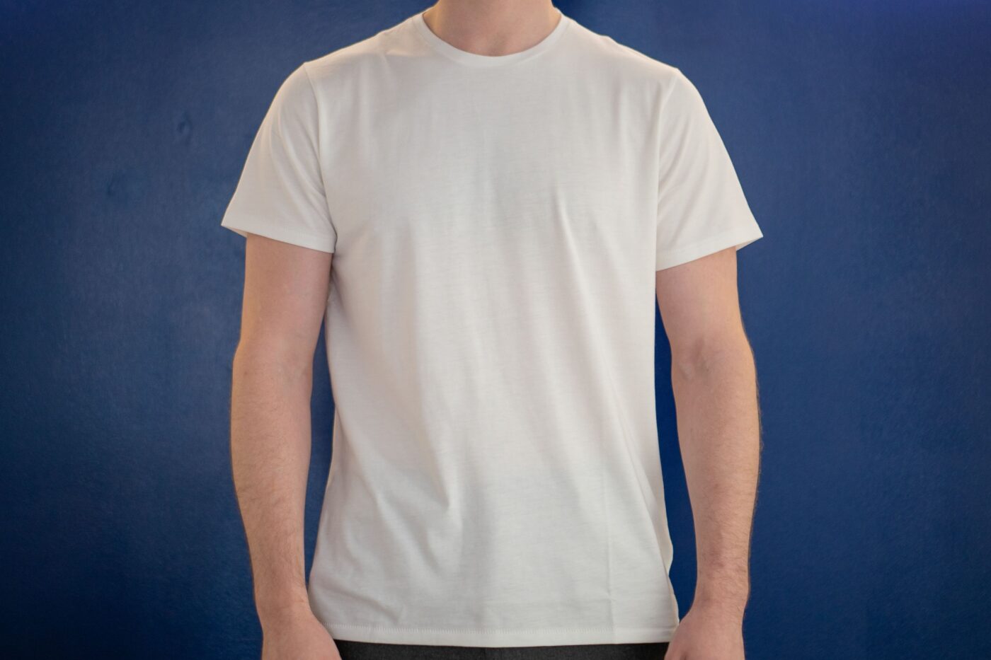 Bonobos white tee on model 