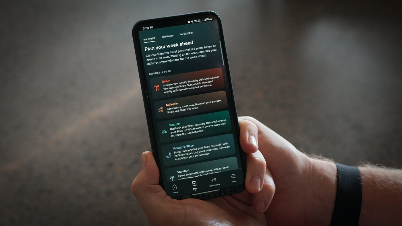 Whoop 4.0 app tutorials and planner