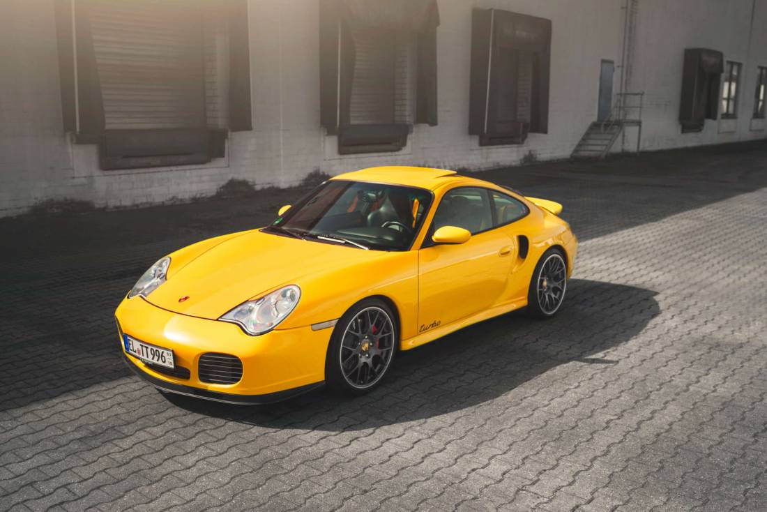 Porsche 996 turbo in yellow