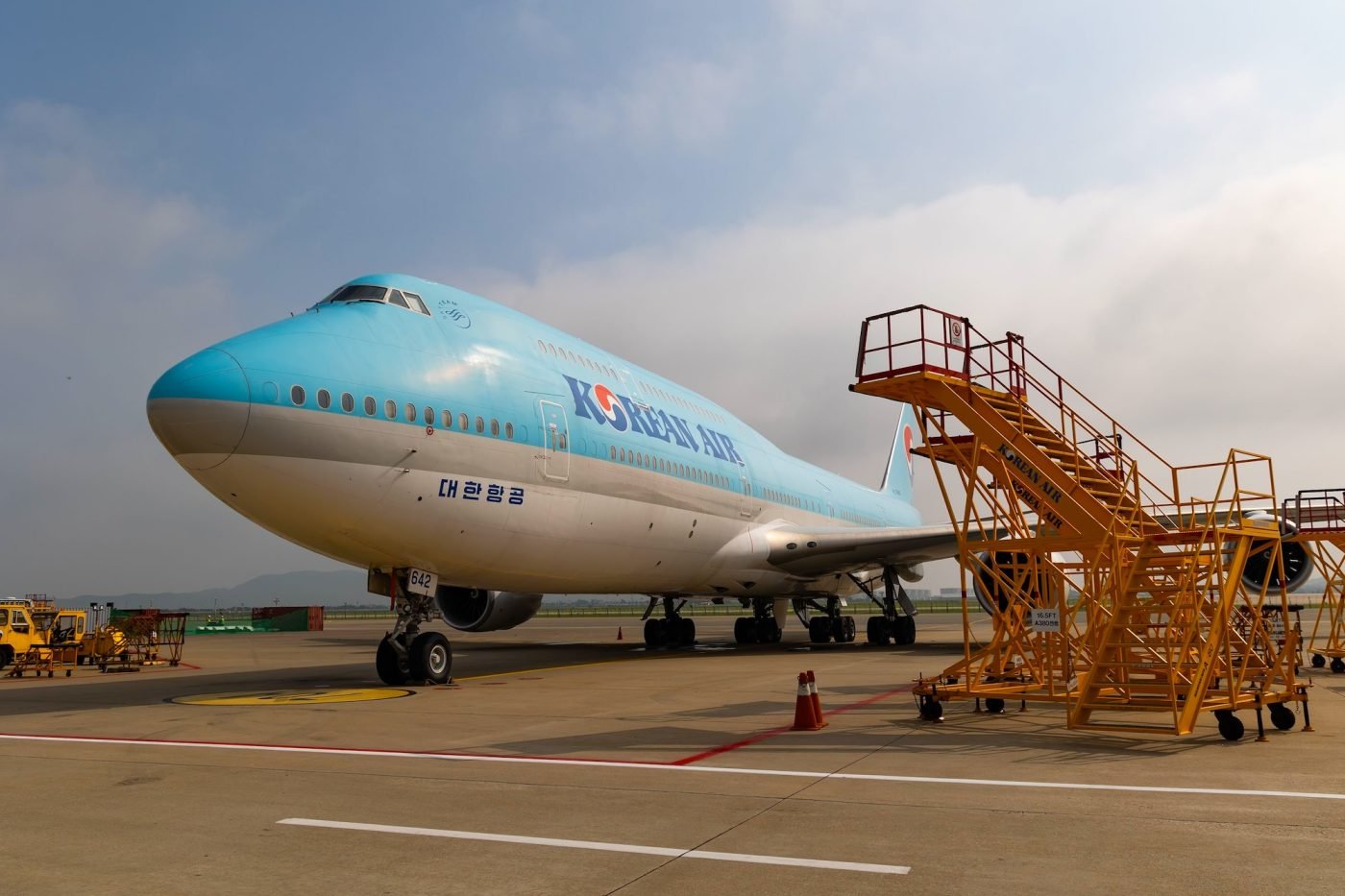 Korean Air plane