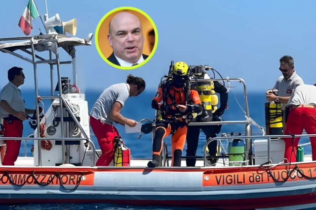 Vigili del Fuoco prepares dive.