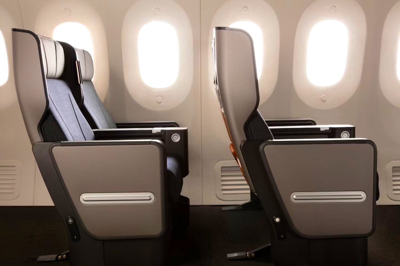 Qantas Premium Economy Seat